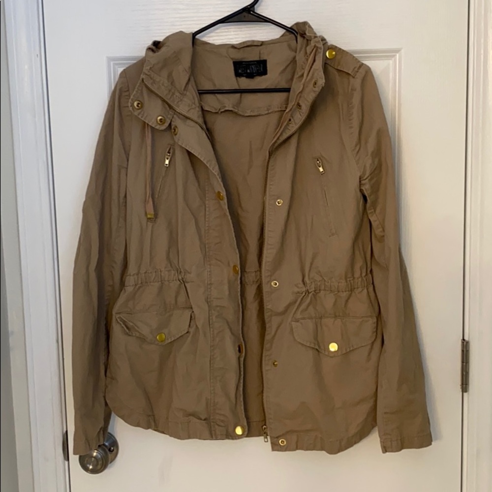 Sweet Wanderer Light Weight Hooded Jacket